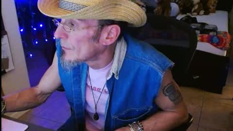 LA MARIPOSA DE MARICOPA online show from 02-22-25, 05:12