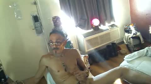 LA MARIPOSA DE MARICOPA online show from 11-14-25, 06:39