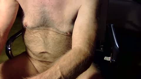 r-glenn-01 online show from 10-30-25, 04:58