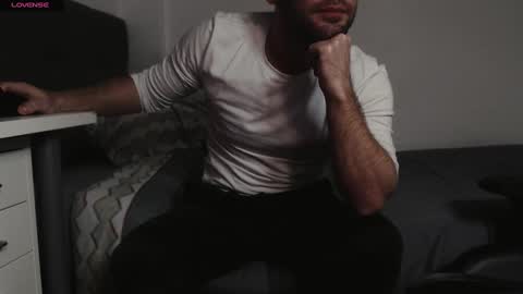 Snapshot of myhairymacho chatting on 02-18-25, 12:48 Juan  OF  myhairymacho online show from 02-18-25, 12:48