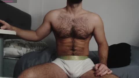 Snapshot of myhairymacho chatting on 02-22-25, 02:39 Juan  OF  myhairymacho online show from 02-22-25, 02:39