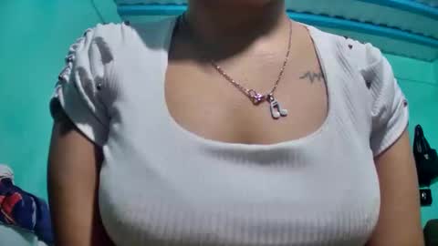 Snapshot of myhoney_hot chatting on 11-16-25, 12:33 myhoney_hot online show from 11-16-25, 12:33