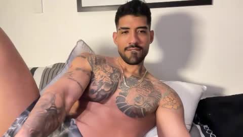 Myke esthetic online show from 09-14-25, 06:56