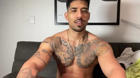 Myke esthetic online show from 09-24-25, 06:39