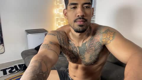 Myke esthetic online show from 12-16-25, 08:36