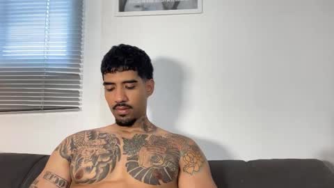 Myke esthetic online show from 12-19-25, 07:43