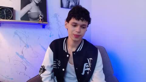 Mykel   online show from 11-22-25, 02:38