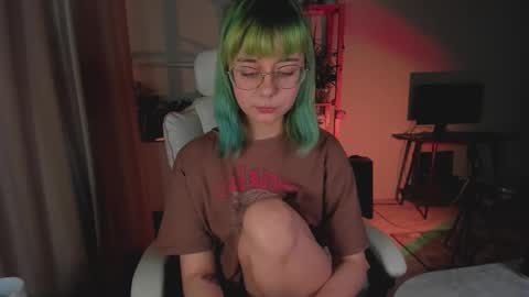 MylaFlores online show from 03-12-26, 11:55