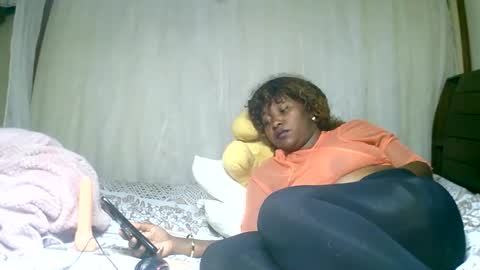 Snapshot of mylindasweet chatting on 01-14-25, 08:48 linda online show from 01-14-25, 08:48