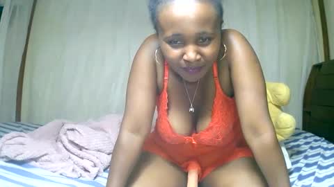 Snapshot of mylindasweet chatting on 01-26-25, 06:49 linda online show from 01-26-25, 06:49