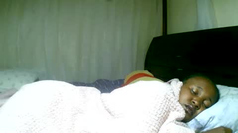 Snapshot of mylindasweet chatting on 02-13-25, 09:41 linda online show from 02-13-25, 09:41