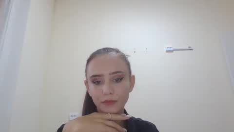 Snapshot of mylittle_flame chatting on 11-17-25, 12:11 mylittle_flame online show from 11-17-25, 12:11