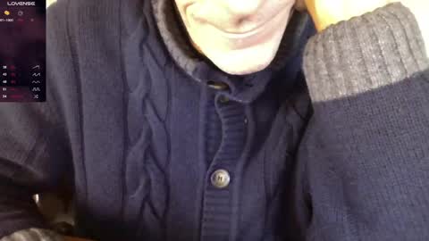Bi sexy guy lovense hush is on private is open or password show tip if you like. online show from 12-22-24, 07:44