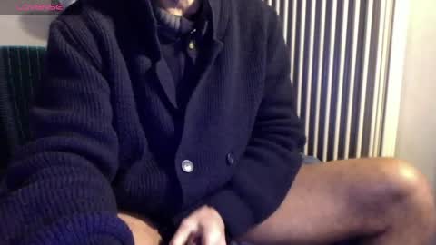 Bi sexy guy lovense hush is on private is open or password show tip if you like. online show from 01-26-25, 09:51