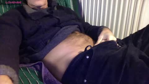 Bi sexy guy lovense hush is on private is open or password show tip if you like. online show from 02-21-25, 05:09