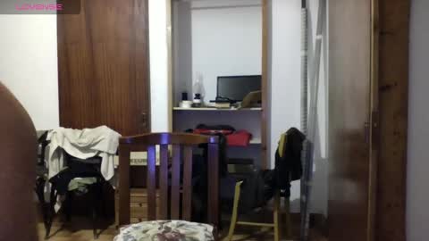 Bi sexy guy lovense hush is on private is open or password show tip if you like. online show from 10-12-25, 03:38