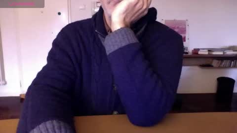 Bi sexy guy lovense hush is on private is open or password show tip if you like. online show from 12-23-25, 08:01