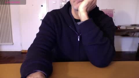 Bi sexy guy lovense hush is on private is open or password show tip if you like. online show from 01-18-26, 07:34