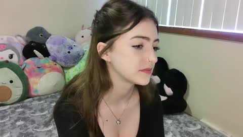 myrawood online show from 03-23-26, 12:25