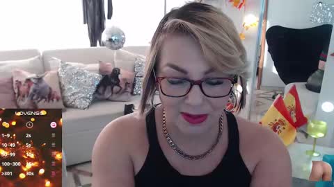 Snapshot of myrnasexxx chatting on 01-12-25, 12:12 Myrna Sessions online show from 01-12-25, 12:12