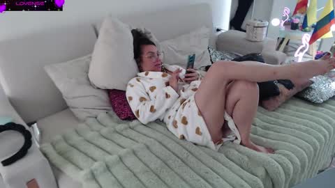 Snapshot of myrnasexxx chatting on 01-31-26, 07:11 Myrna Sessions online show from 01-31-26, 07:11