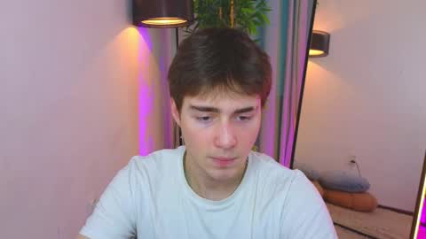 Snapshot of myshkek chatting on 03-03-26, 01:50 Mickey online show from 03-03-26, 01:50