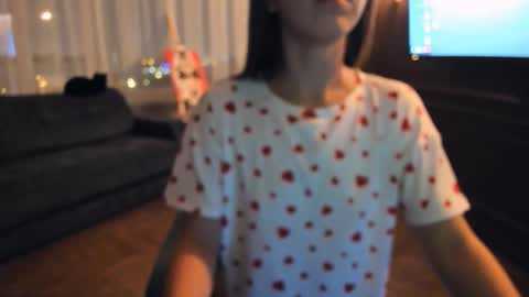 Maria  online show from 11-23-25, 08:52