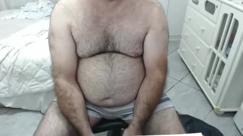 Snapshot of mysterbearmg chatting on 11-15-25, 10:04 mysterbearmg online show from 11-15-25, 10:04