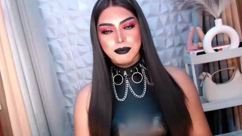 SUPPORT GODDESS TRISHA  AND DONT FORGET TO FOLLOW ME online show from 10-12-25, 01:43