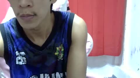 mysterious_man15 online show from 01-11-25, 07:16