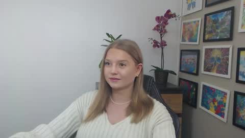 Snapshot of mysteryericax chatting on 02-27-26, 09:31 Erica online show from 02-27-26, 09:31