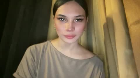 Snapshot of mysteryman_xxx chatting on 01-07-26, 02:47 UR GIRL NEXTDOOR online show from 01-07-26, 02:47