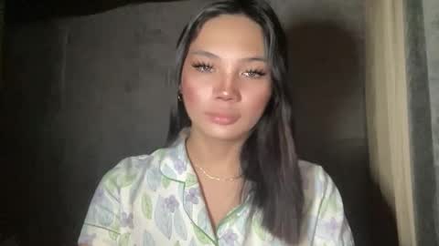 Snapshot of mysteryman_xxx chatting on 02-04-26, 02:39 UR GIRL NEXTDOOR online show from 02-04-26, 02:39