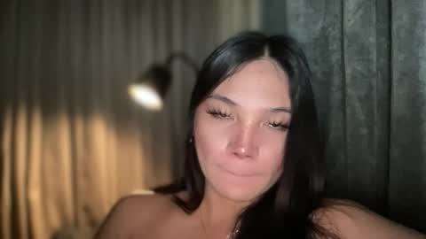 Snapshot of mysteryman_xxx chatting on 02-05-26, 06:29 UR GIRL NEXTDOOR online show from 02-05-26, 06:29