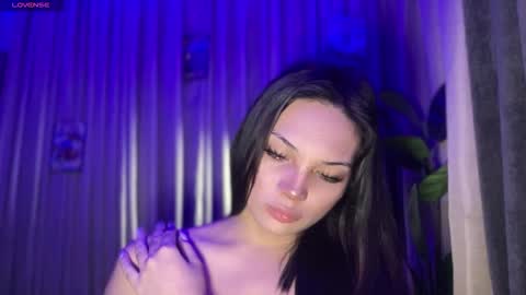 Snapshot of mysteryman_xxx chatting on 02-23-26, 01:25 UR GIRL NEXTDOOR online show from 02-23-26, 01:25