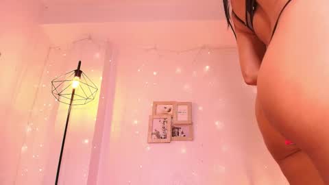 Snapshot of mystic_carito chatting on 02-25-26, 08:18 mystic carito online show from 02-25-26, 08:18