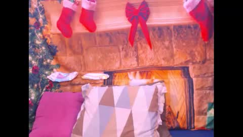 Snapshot of mysticebony18 chatting on 12-03-24, 07:33 mysticebony18 online show from 12-03-24, 07:33