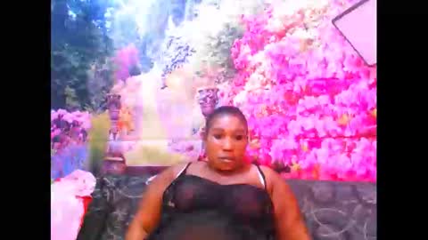 Snapshot of mysticebony18 chatting on 02-02-25, 10:06 mysticebony18 online show from 02-02-25, 10:06