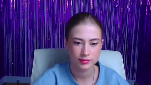 Emelie online show from 09-27-25, 11:15