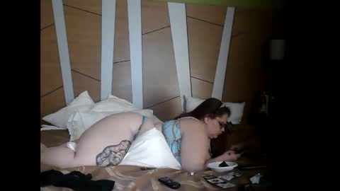 Snapshot of mysticlynn420 chatting on 02-20-25, 06:17 MysticLynn online show from 02-20-25, 06:17