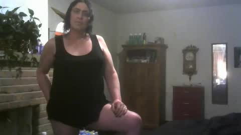 Snapshot of mysticsofthenight chatting on 03-26-26, 01:33 Autumn online show from 03-26-26, 01:33