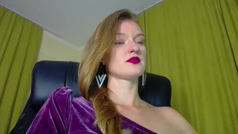 mysticvenus_ online show from 11-12-25, 02:28