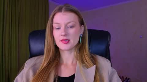 Snapshot of mysticvenus_ chatting on 01-19-26, 03:27 mysticvenus_ online show from 01-19-26, 03:27