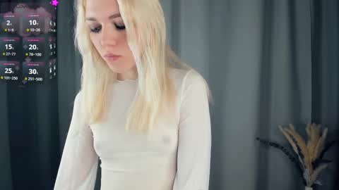 Olivia or just olive online show from 10-17-25, 07:38