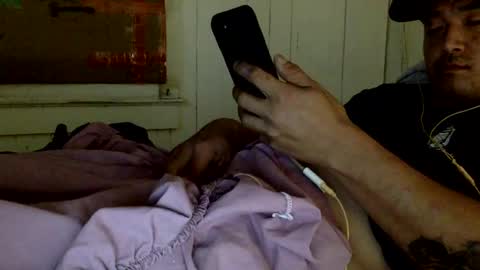 str8 dom alphaAsian Daddy type. sorry not bi or  curious but i dont judgediscrimenate. online show from 02-06-25, 05:09