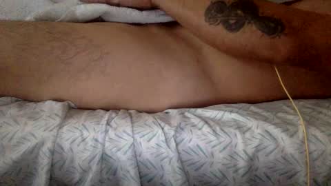 str8 dom alphaAsian Daddy type. sorry not bi or  curious but i dont judgediscrimenate. online show from 02-24-25, 07:30