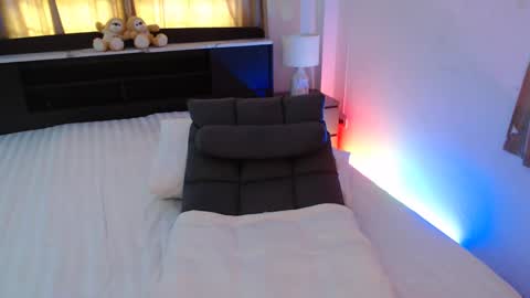 myyaya online show from 01-16-25, 04:07