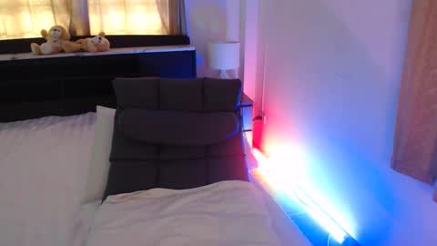 myyaya online show from 02-25-25, 04:57