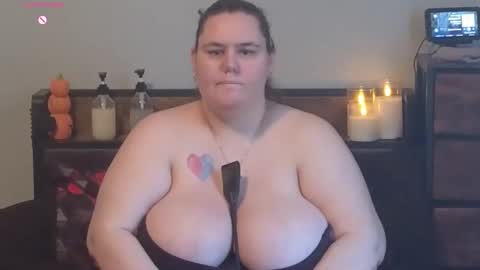 Mzjuicybootay online show from 10-09-25, 08:29