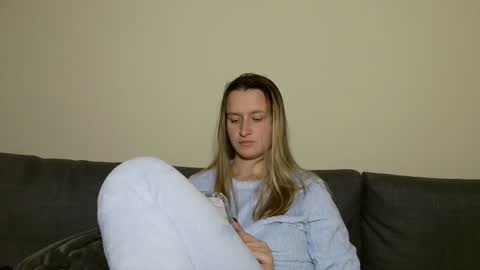 Eva online show from 01-24-25, 09:05